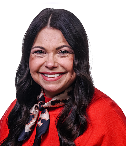 Headshot of Lori Gaskin on a white background