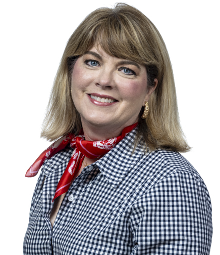 Headshot of Melanie Peel on a white background