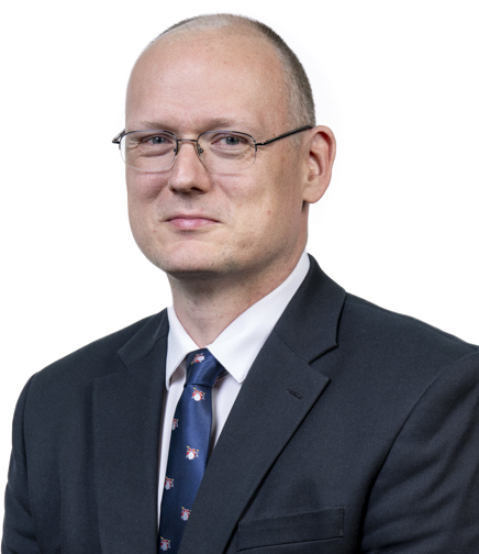 Headshot of Jonathan Peterson on a white background