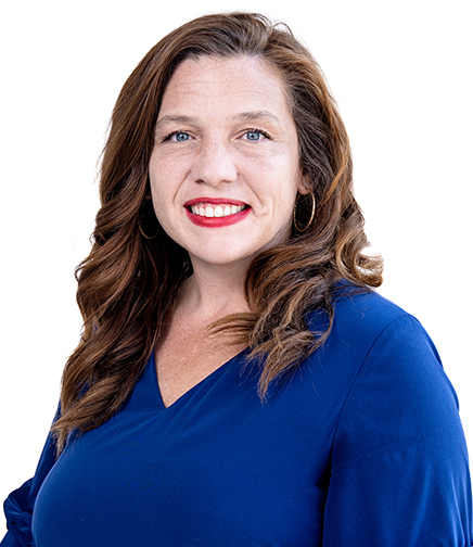 Headshot of Lindsey Vincent on a white background