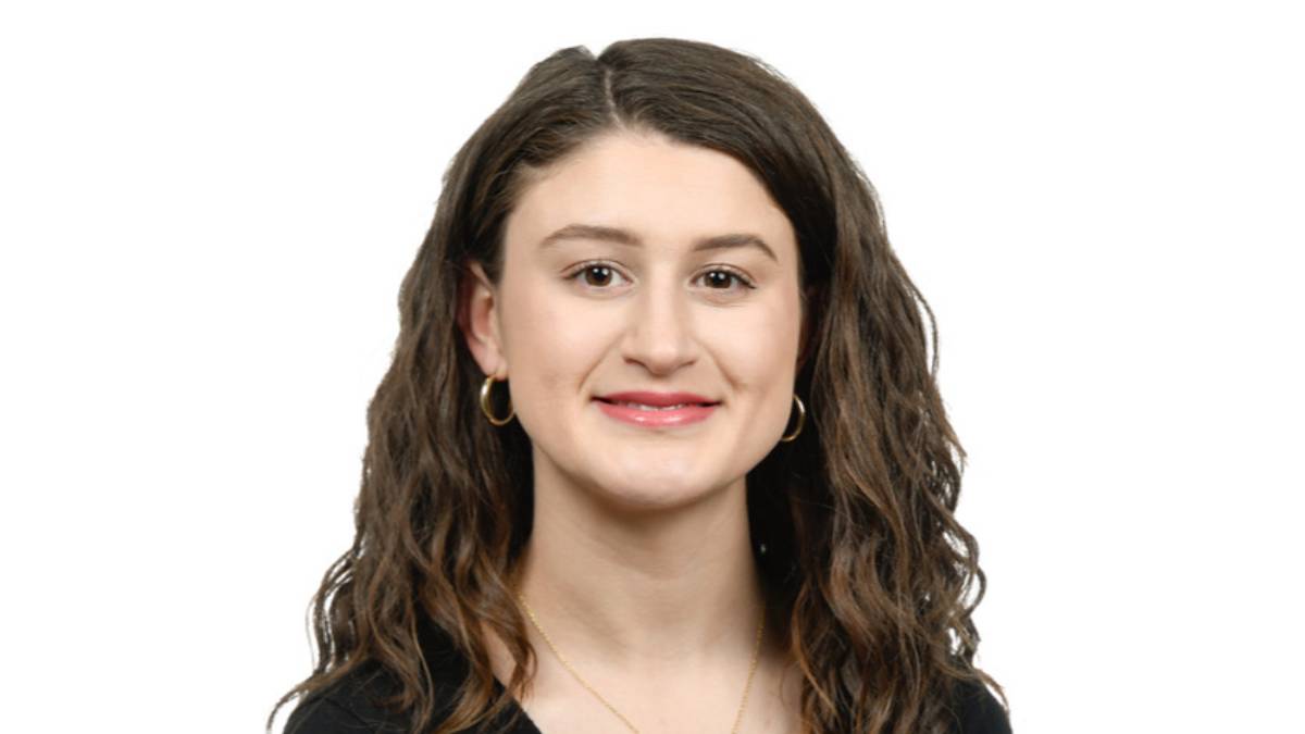 woman's headshot 