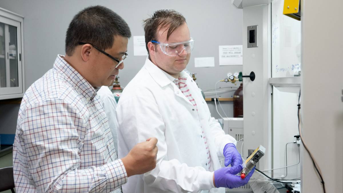 Ph.d student in lab 