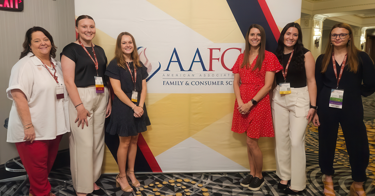 A group of Louisiana Tech attendees at the AAFCS conference