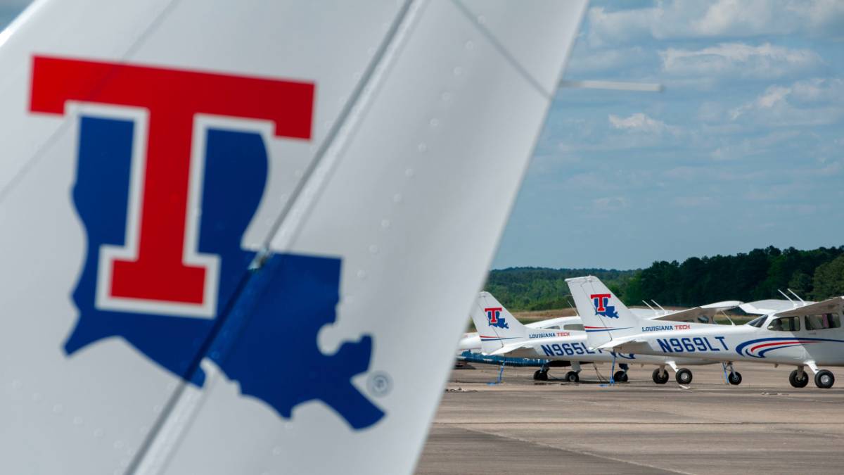 airplanes