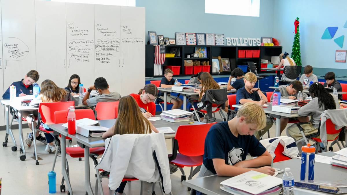 kids in class 