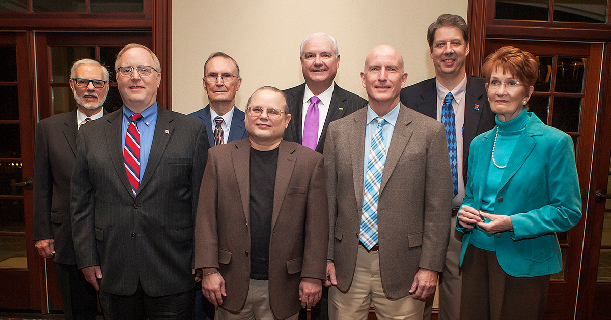 COES Distinguished Alumni Group 2018 2018 COES Distinguished Alumni Group