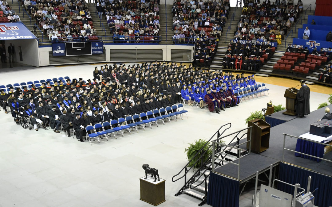 Louisiana Tech awards degrees at winter commencement