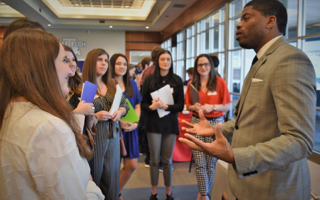Clinical Residency and Recruitment Center hosts TEAM mid-year recruitment event