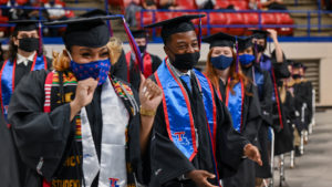 Winter commencement grads celebrate