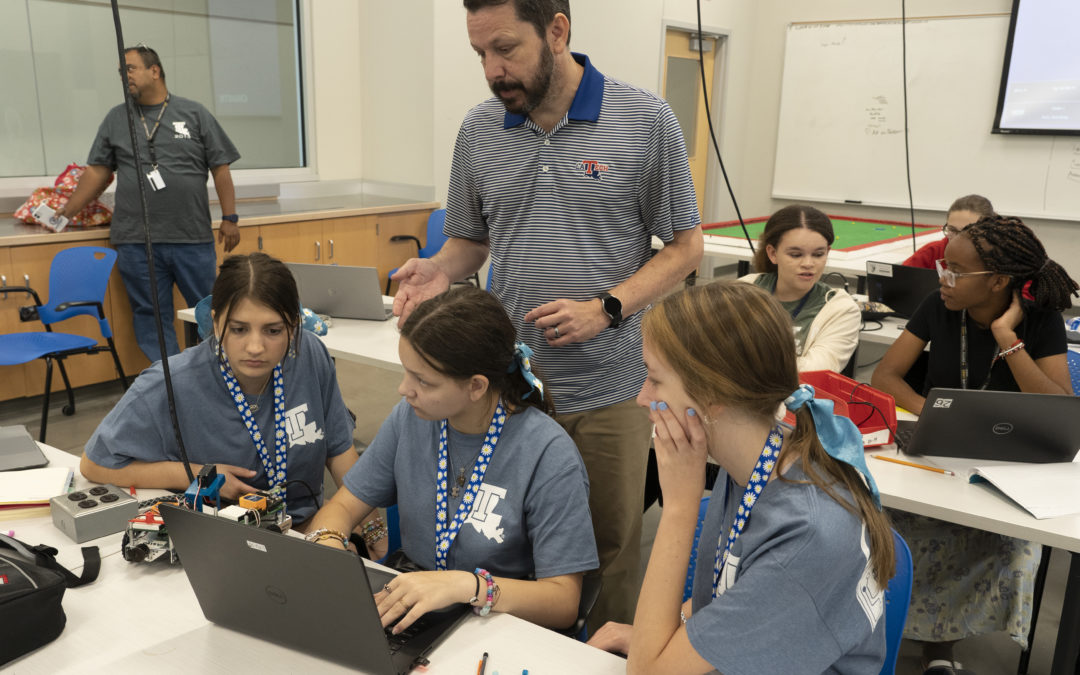Cyber Discovery Camp provides high school students with hands-on opportunities