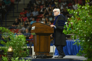 Kaczvinsky keynotes the Summer 22 commencement