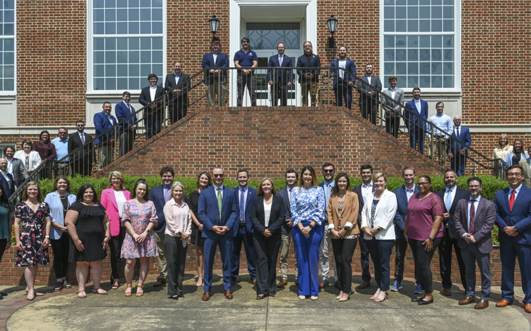 Louisiana Tech School of Banking graduates first cohort