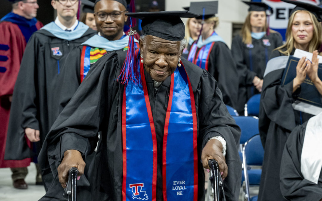 75-year-old Wiley earns master’s in counseling from Louisiana Tech