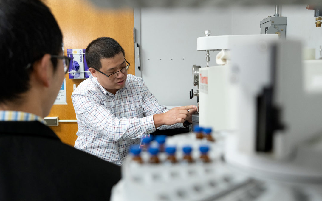 Xiao awarded prestigious grant for petroleum and polymer catalysis research