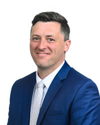 Headshot of Dr. Jason Howell